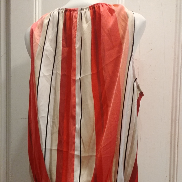 NWT Alfani Satin Sleeveless Blouse - Picture 4 of 7